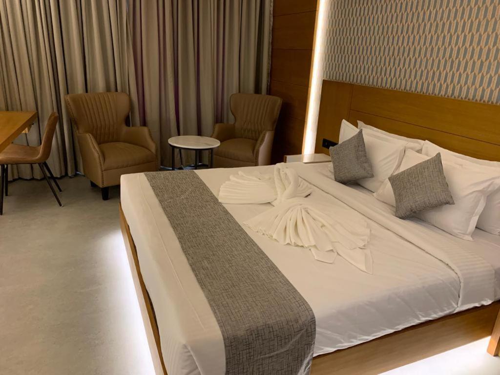Mothimahal Residency Thrissur Hotel Luaran gambar
